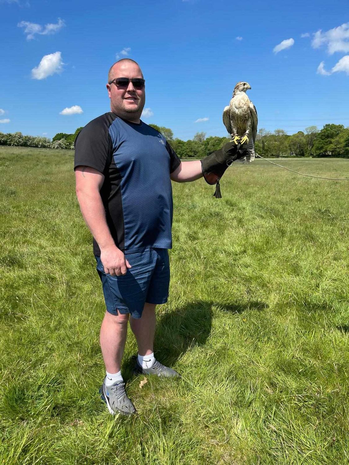 Private 2hr Falconry Experience - Image 2